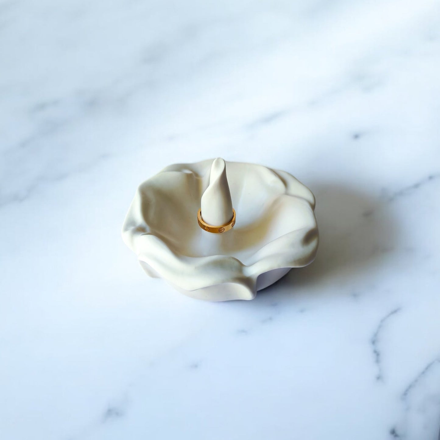 Blossom Ring Holder