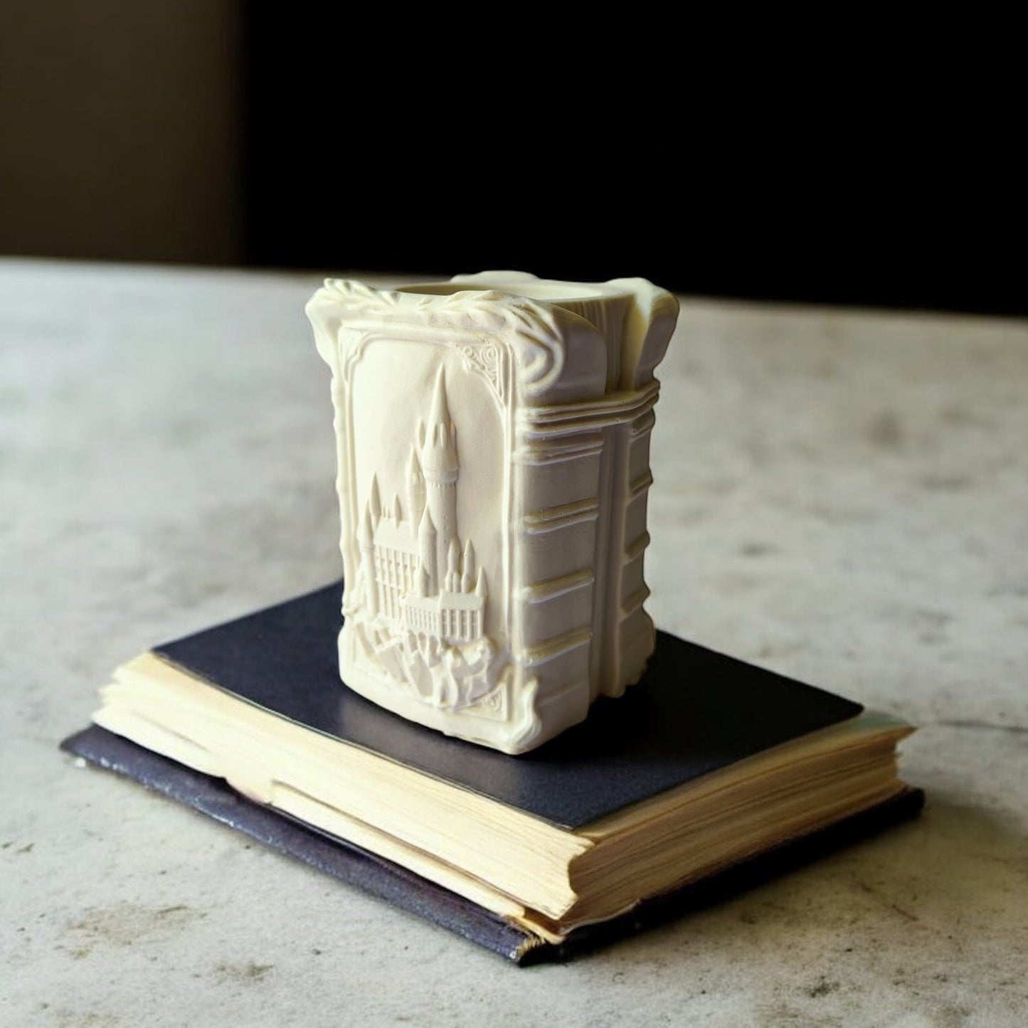 Wizard’s Pen Stand